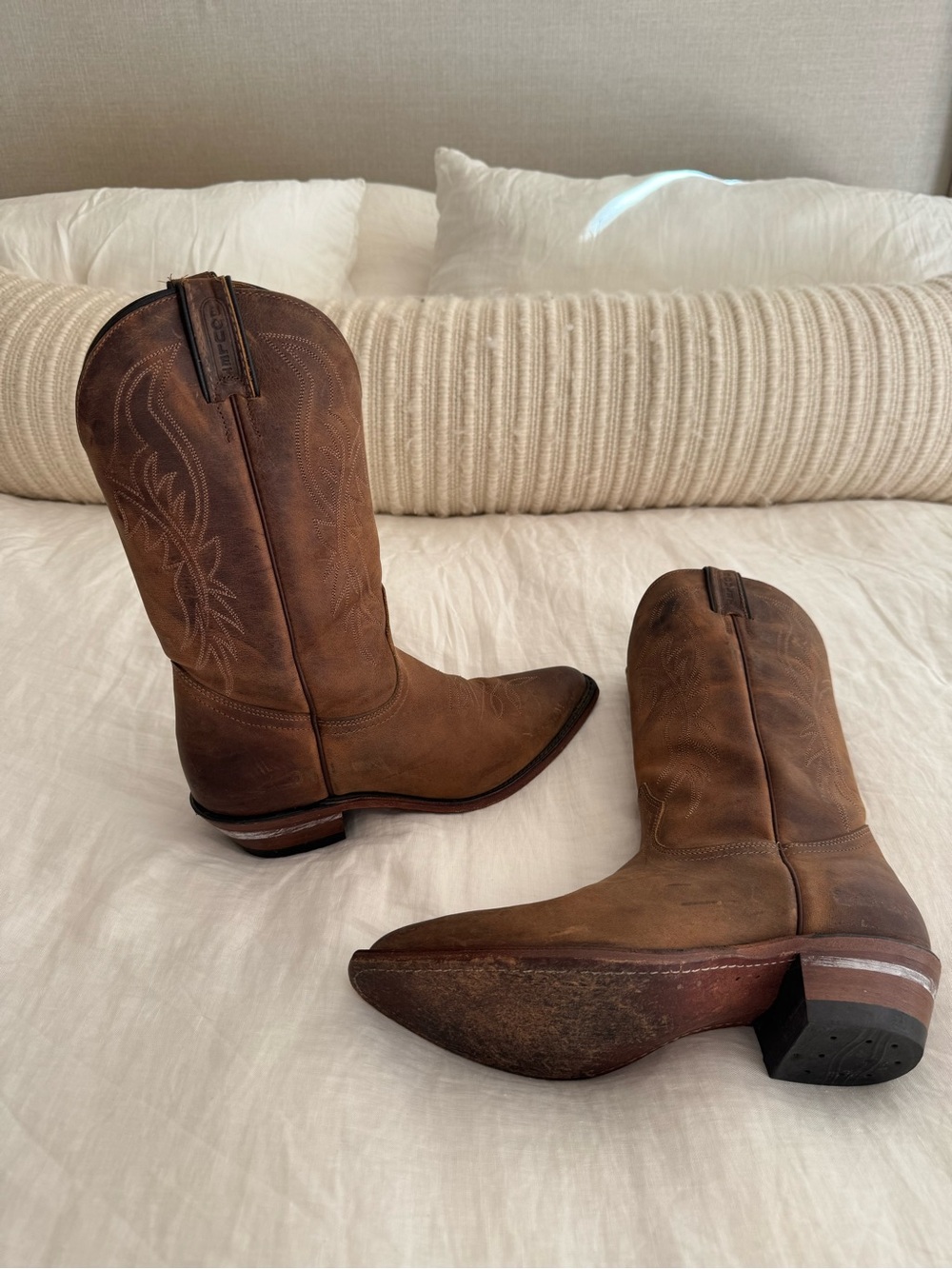 Boulet Women's Brown Leather Western Heeled Boots